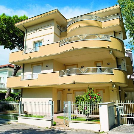 Residenza Raggio Apartman Riccione Kültér fotó