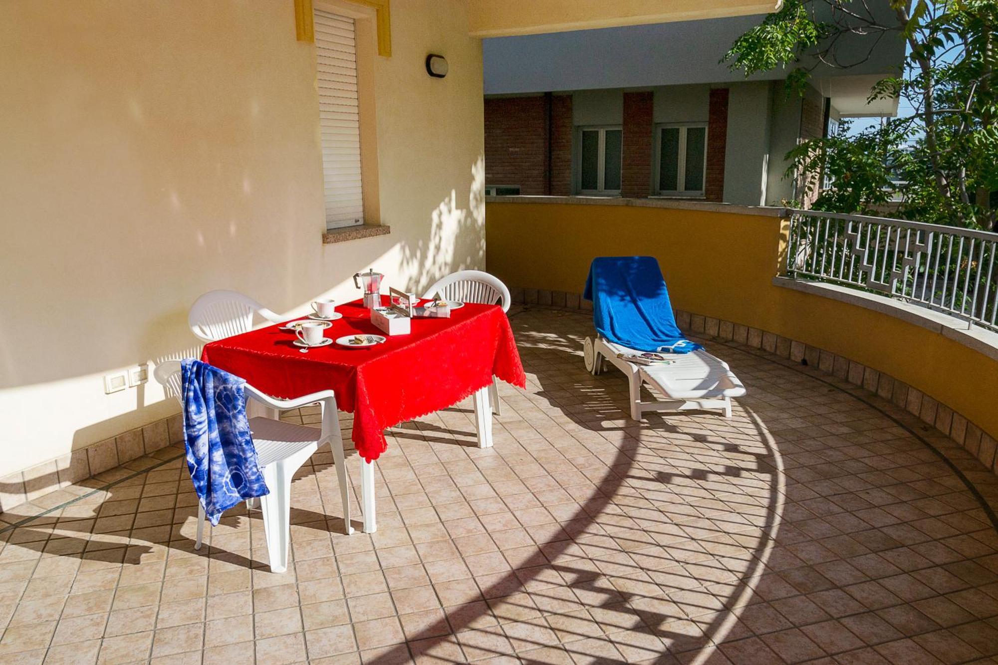 Residenza Raggio Apartman Riccione Kültér fotó