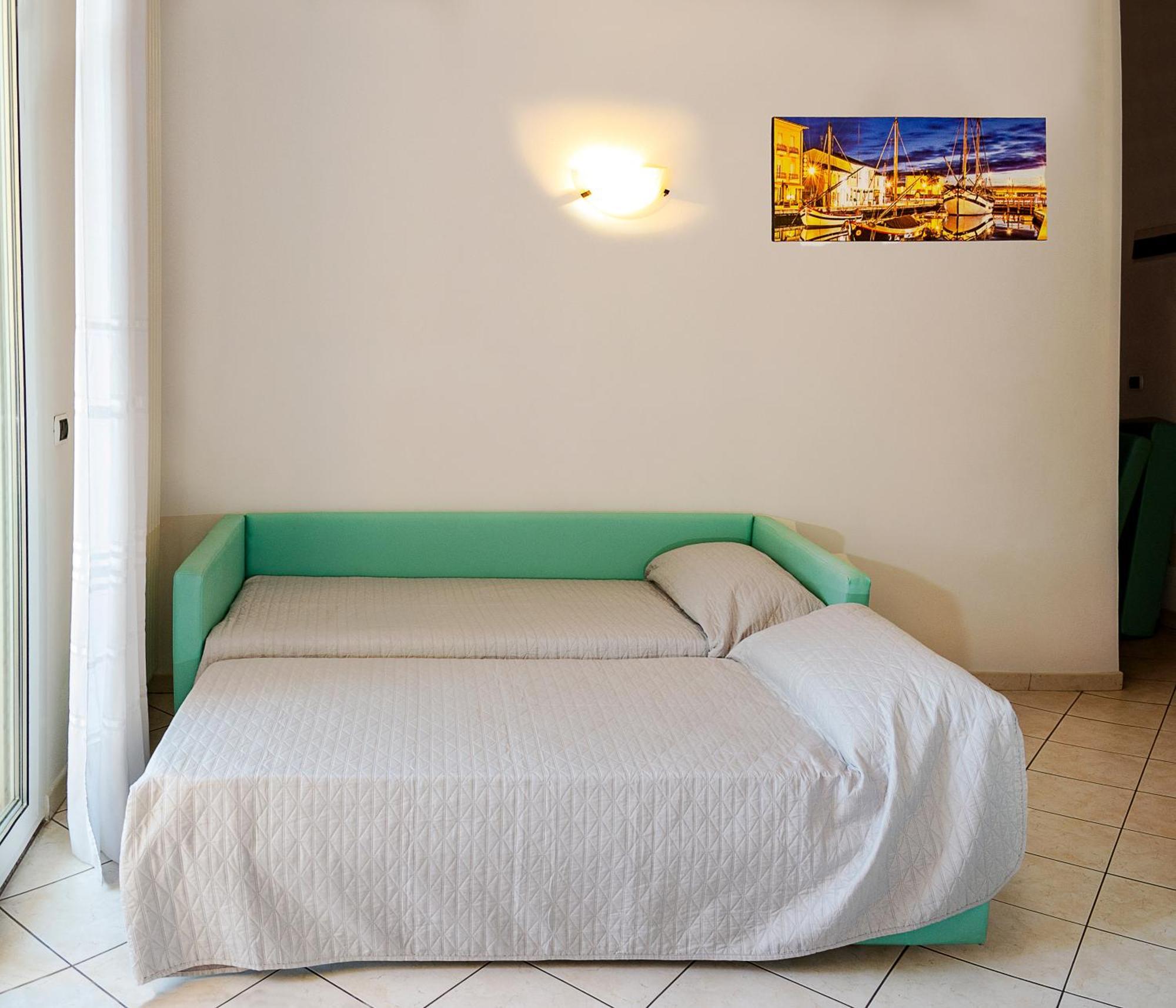 Residenza Raggio Apartman Riccione Kültér fotó